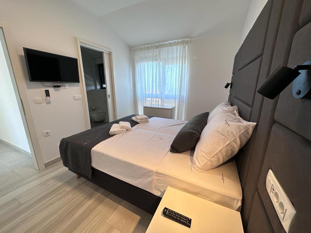 Luxury Apartments Marty Malinska Eksteriør bilde